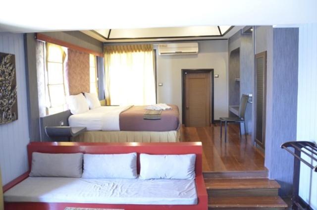 Baan Chalelarn HHQ Quarto foto